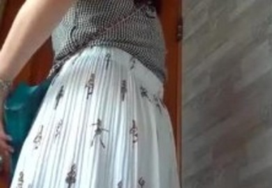 Playground women's toilet panoramic camera of the best dress, beautiful young woman's hairless steamed buns B