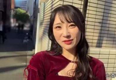 FC 2 4697995 【Cuckoldリクエスト受付】巨乳で巨乳のS級美人妻。筋肉操迫絶叫オーガズム，純粋中出し快感让她恍惚【体感性的快楽】 [有]