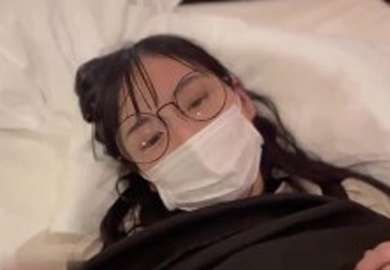 fc2 4742142【無碼】擁有娃娃臉和清純不做作身材的可愛苗條美女在寫真拍攝中被內射【露出真臉】